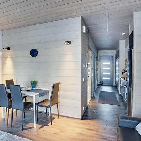 アパート Ellivuori サスタマラ