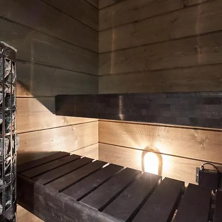 アパート Ellivuori