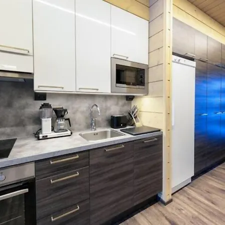 Ellivuori * サスタマラ