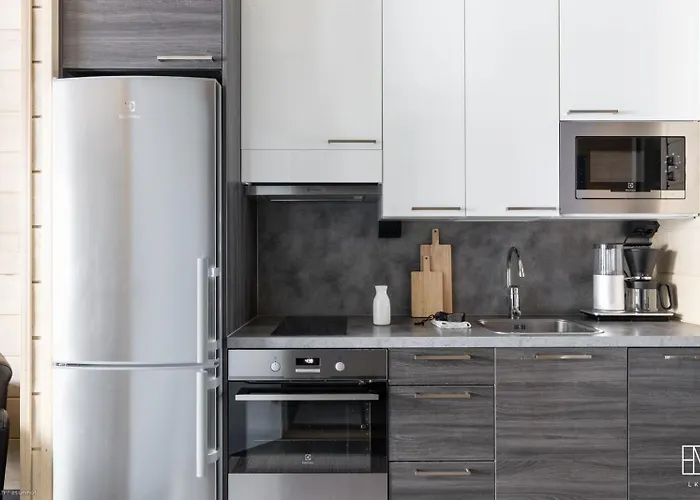 Ellivuori * ساستاملا